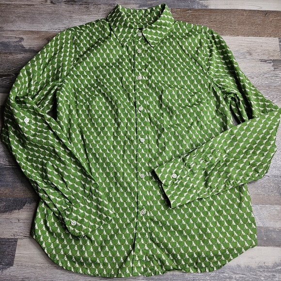 Talbots Tops - Talbots Women's Button Down Shirt Size 6 Green Dog With Ball Pattern